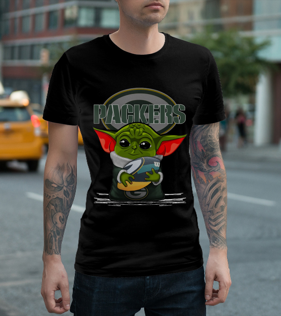 Green Bay Packers Yoda Holding Football T-Shirt