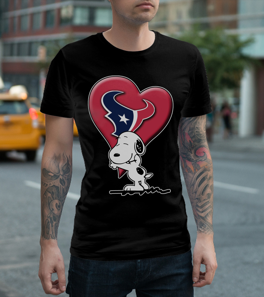 Snoopy Hugging Houston Texans Heart T-Shirt