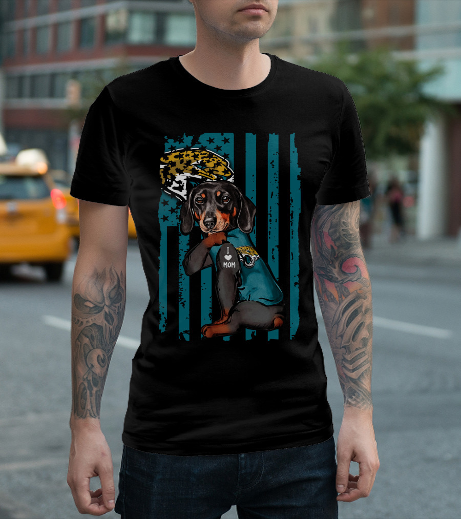 Dachshund I Love Mom Jacksonville Jaguars Helmet T-Shirt