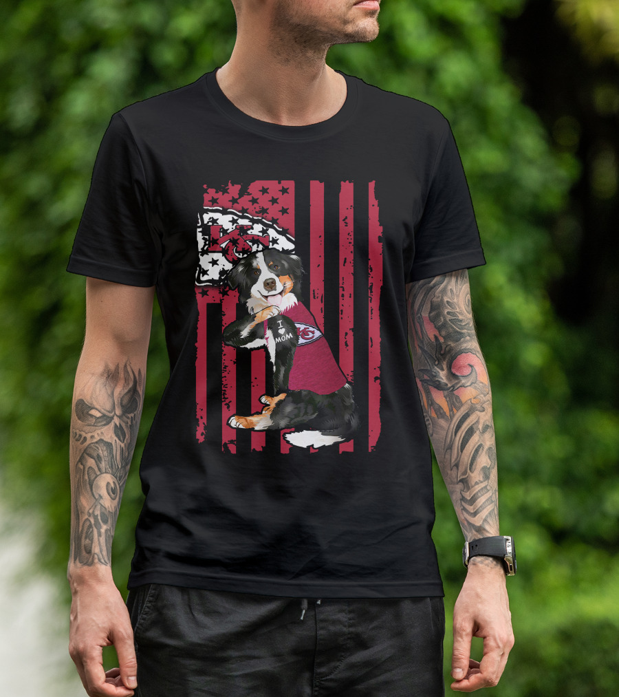 Border Collie I Mom Kansas City Chiefs Fan Flag T-Shirt