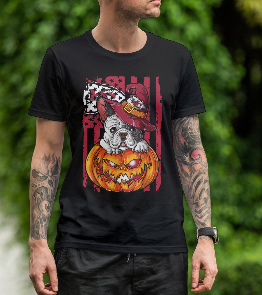 Hlw Bulldog Kansas City Chiefs Halloween Pumpkin Wizard Hat T-Shirt