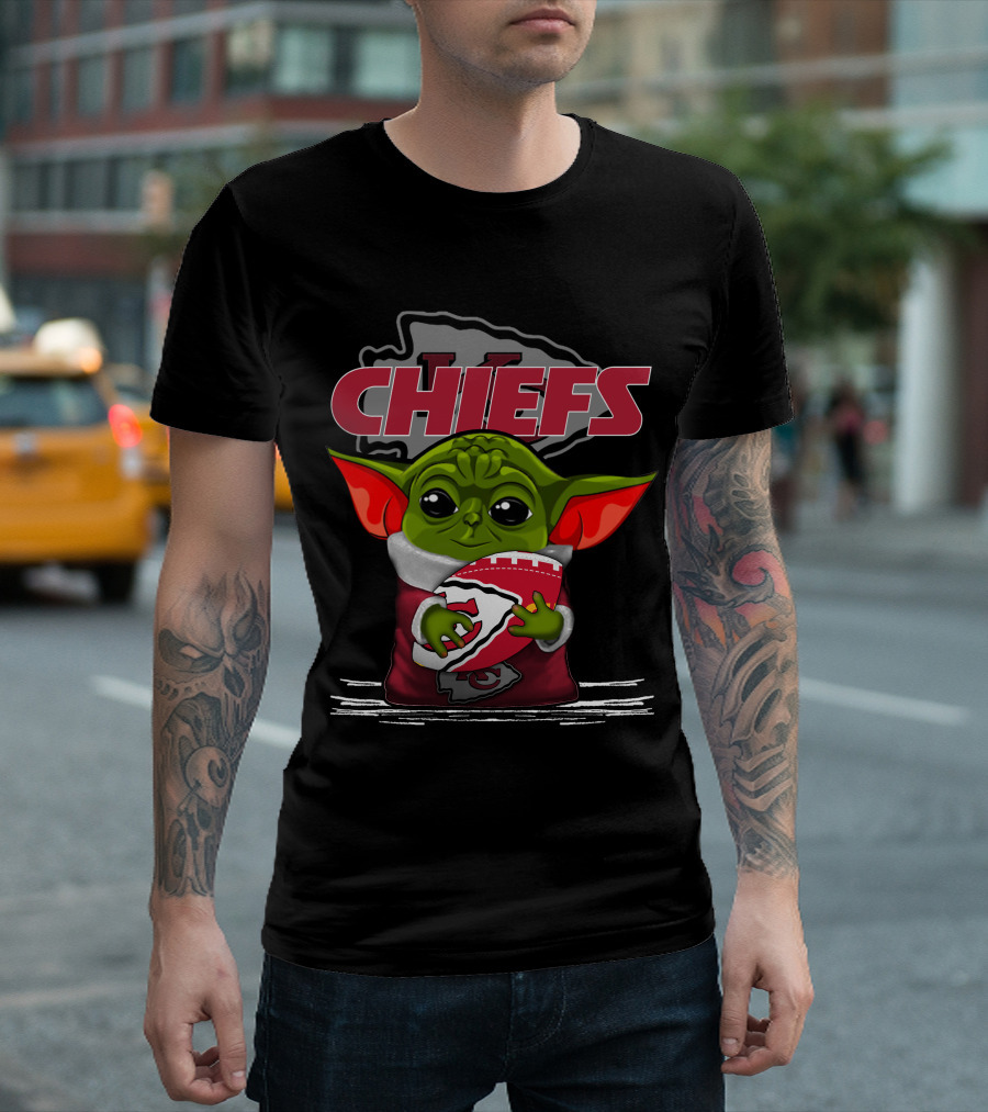 Kansas City Chiefs Yoda Holding Football Chiefs T-Shirt