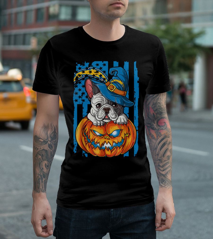 Hlw Bulldog Halloween Pumpkin Los Angeles Chargers Stars Hat T-Shirt