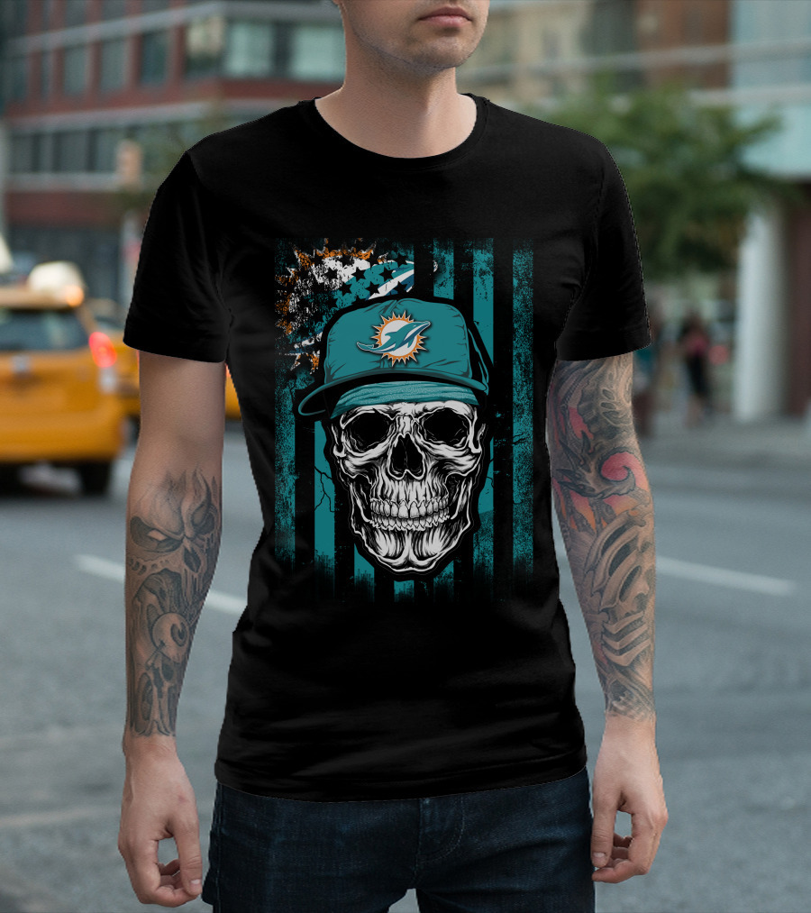 Miami Dolphins Skull Hat Fan T-Shirt