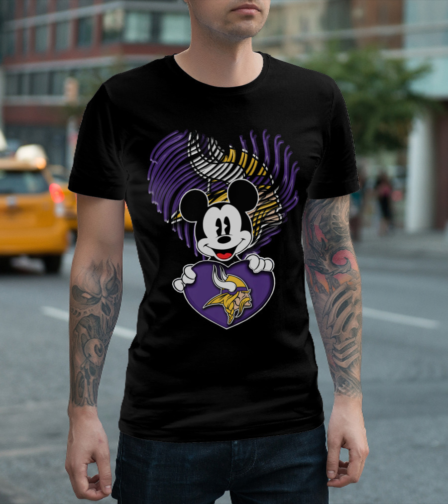 Minnesota Vikings Mickey Heart T-Shirt