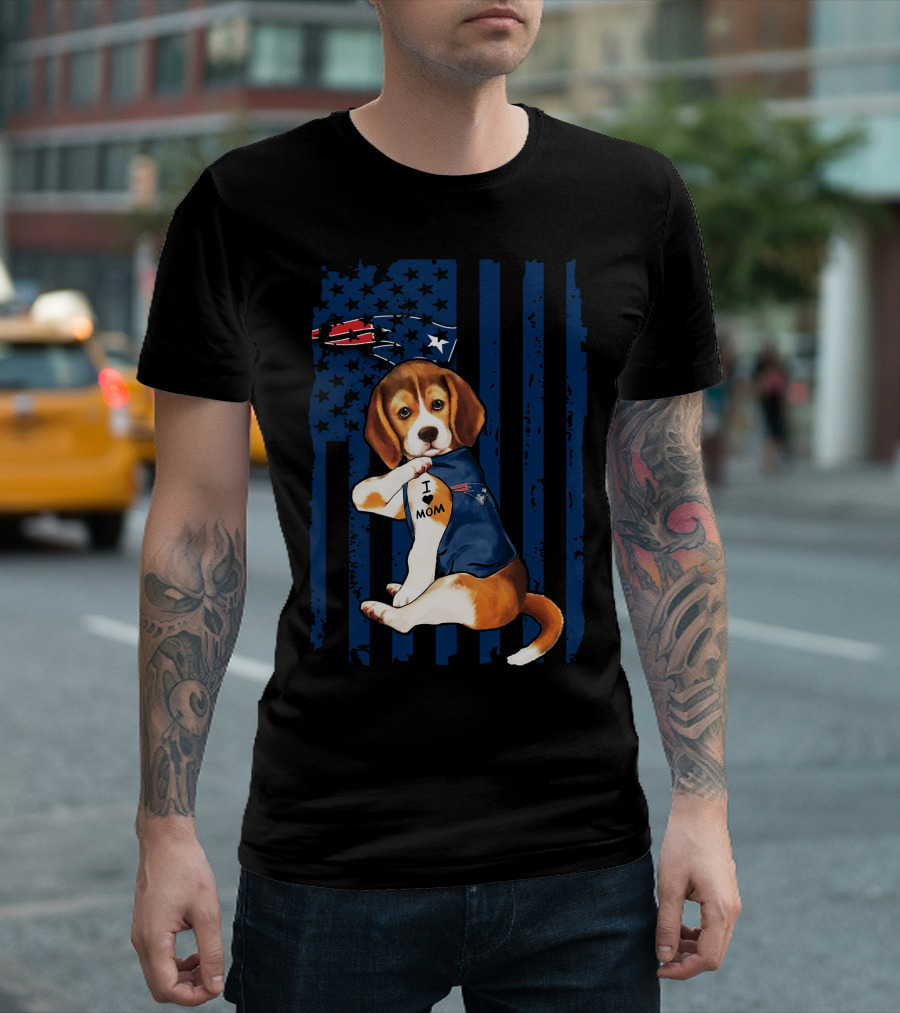 Patriotic Beagle Wearing New England Patriots Jersey I Love Mom T-Shirt