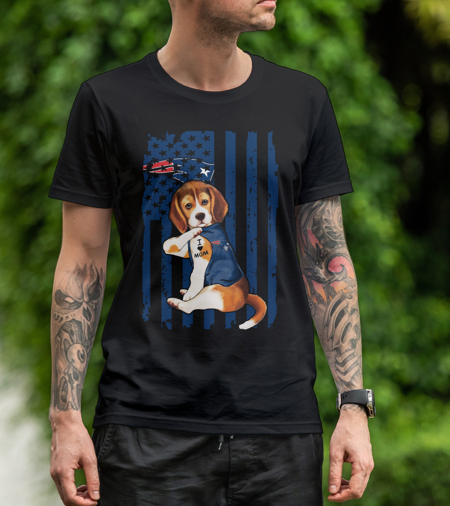 Patriotic Beagle Wearing New England Patriots Jersey I Love Mom T-Shirt