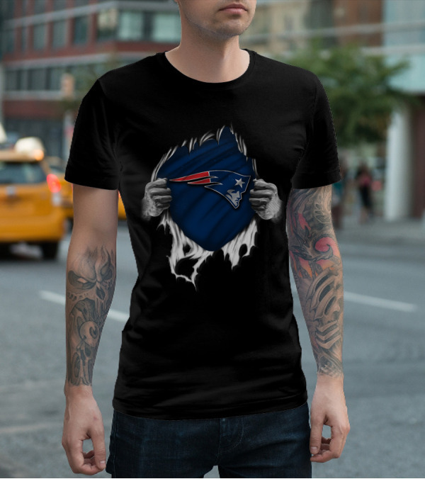 Ripped New England Patriots Fan Spirit T-Shirt