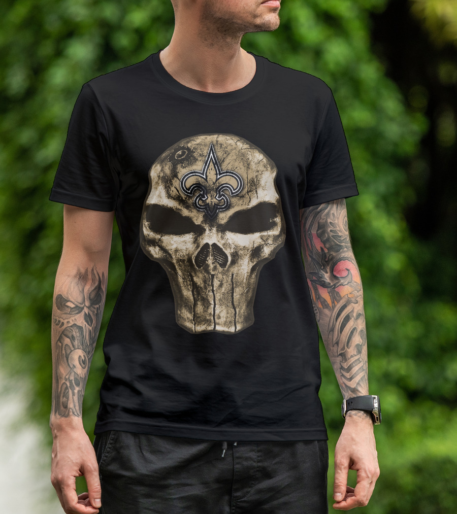 Skull V4 New Orleans Saints Fleur-De-Lis Emblem T-Shirt