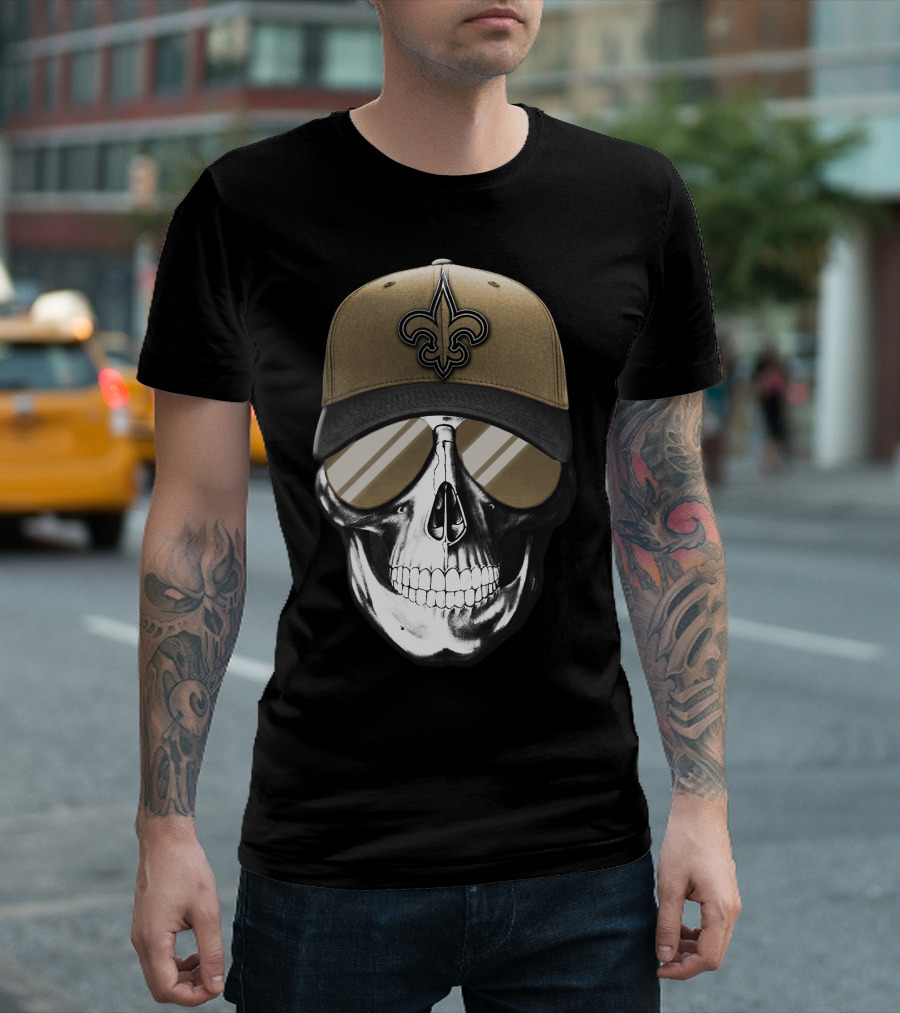 Skull V7 New Orleans Saints Fleur-de-Lis Hat and Sunglasses T-Shirt