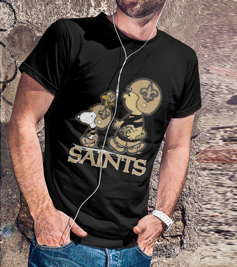 Snpfootball New Orleans Saints Peanuts Snoopy Woodstock Football Helmets T-Shirt