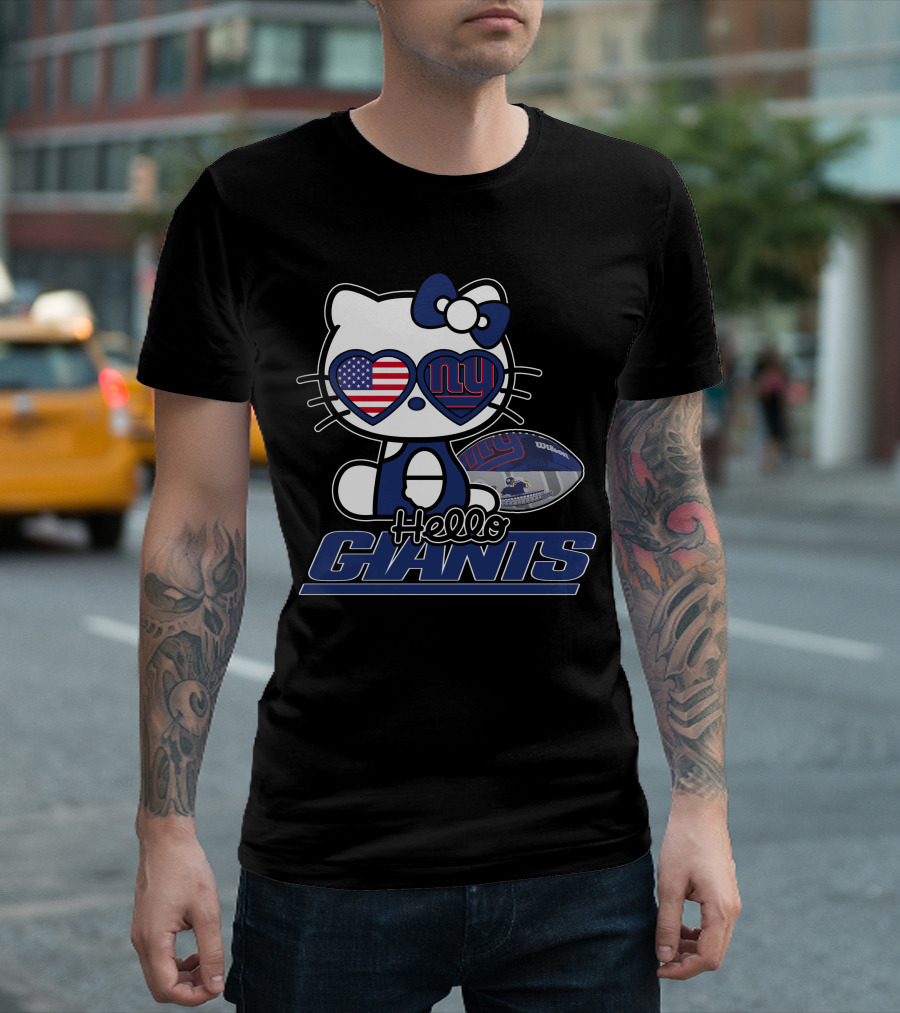 Hello Kitty New York Giants Football USA Flag T-Shirt