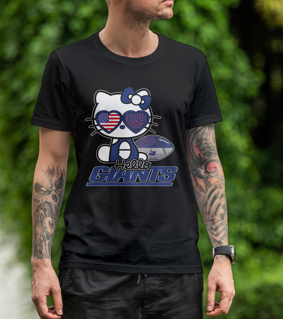 Hello Kitty New York Giants Football USA Flag T-Shirt