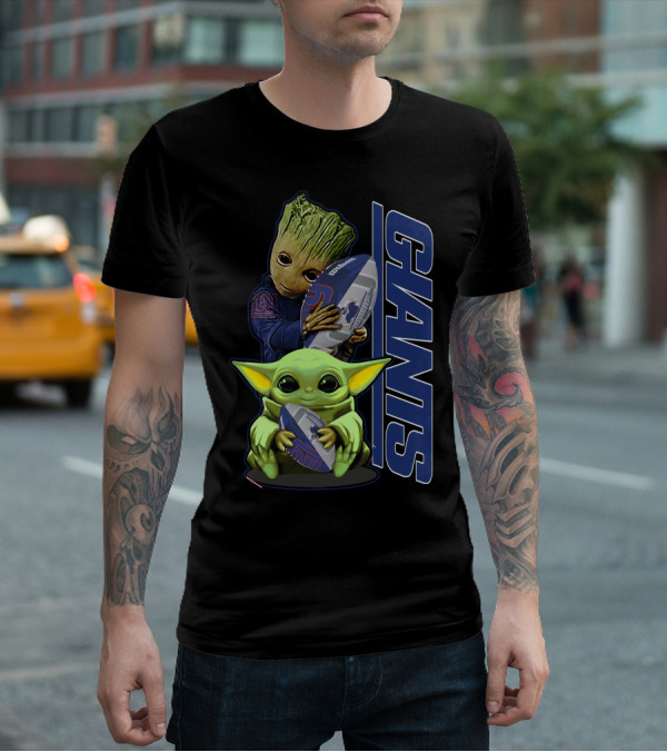Grzd New York Giants Baby Groot And Grogu Football T-Shirt