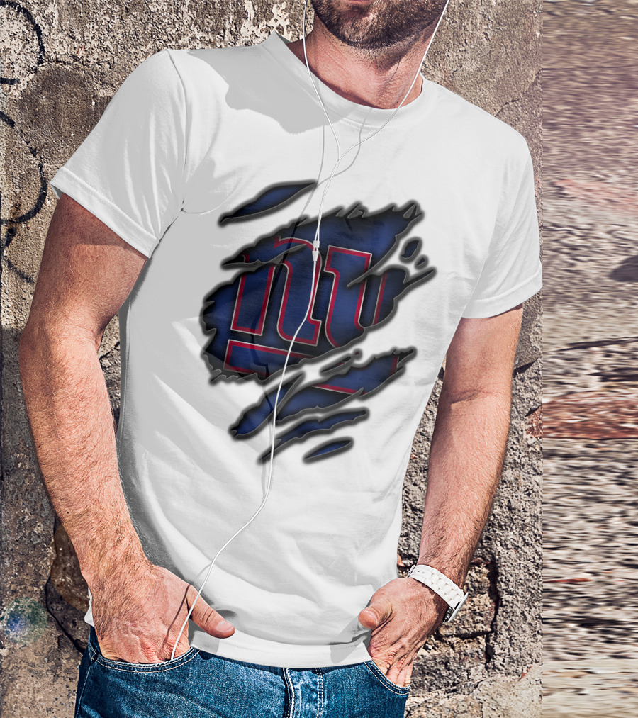 Torn V3 New York Giants Logo Rip Effect T-Shirt