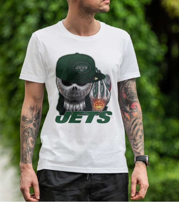 Jets Jackskull Halloween Football Fanatic T-Shirt