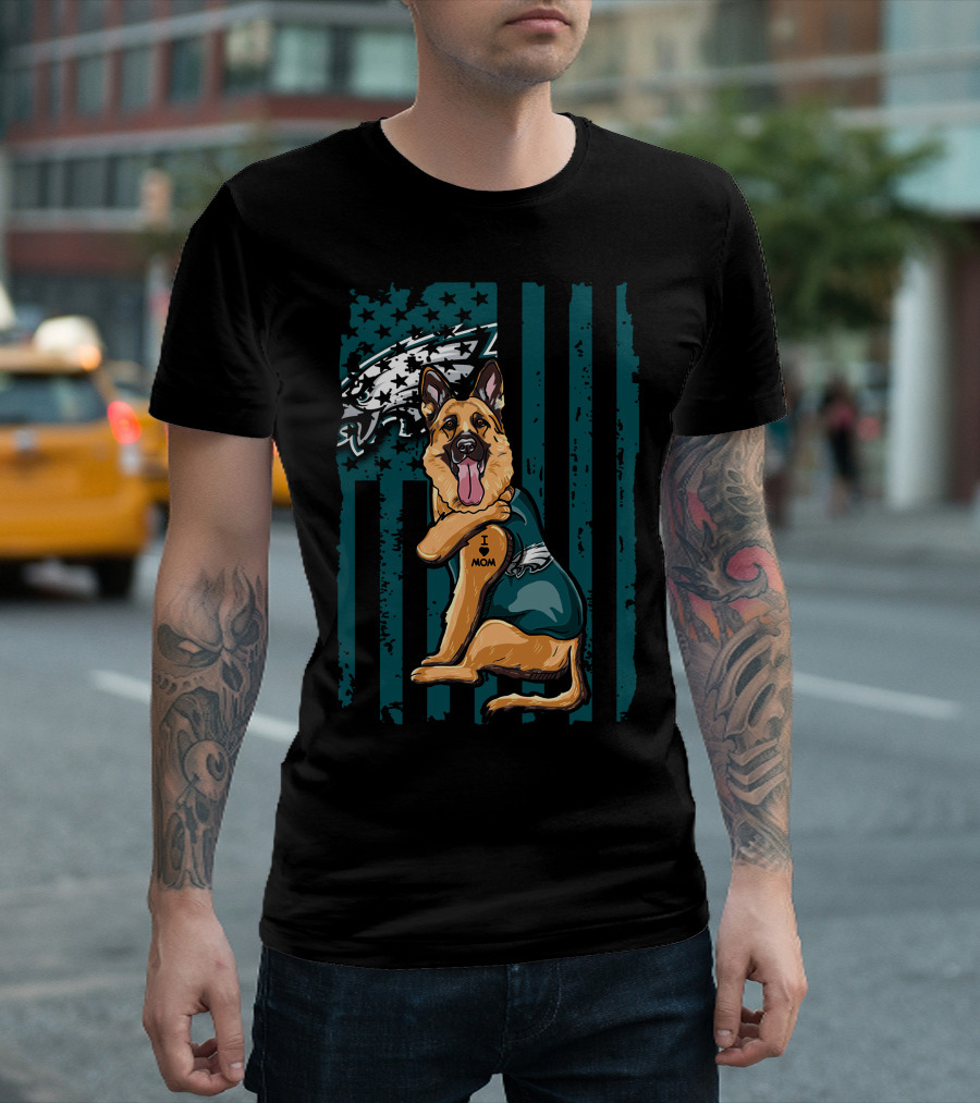 Philadelphia Eagles German Shepherd I Love Mom Football Fan Flag T-Shirt