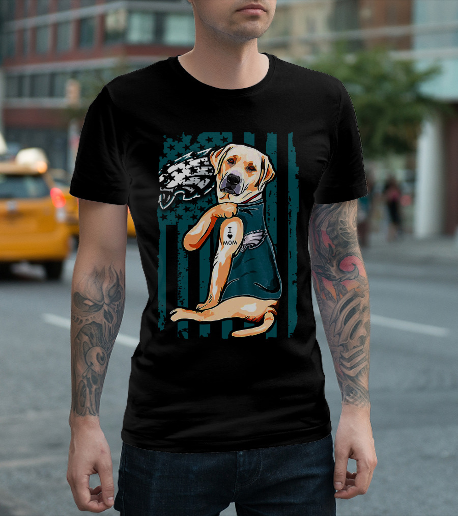 Philadelphia Eagles Labrador Retriever I Love Mom Tattoo T-Shirt