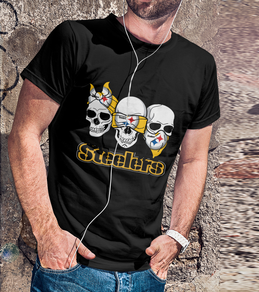 Steelers Skull Trio With Team Logo Bandanas T-Shirt