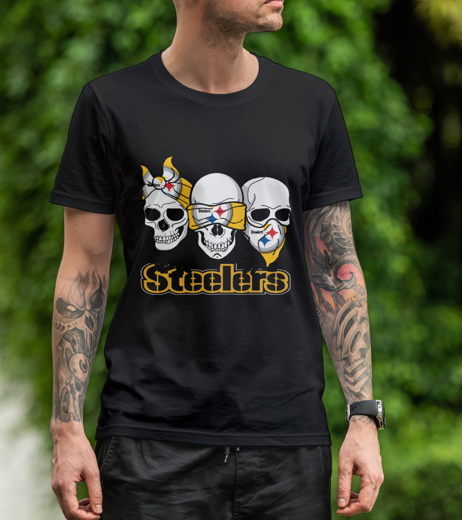 Steelers Skull Trio With Team Logo Bandanas T-Shirt
