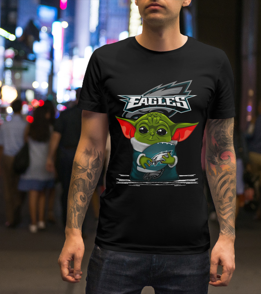 Yoda V3 Philadelphia Eagles Fan Mascot Holding Football T-Shirt