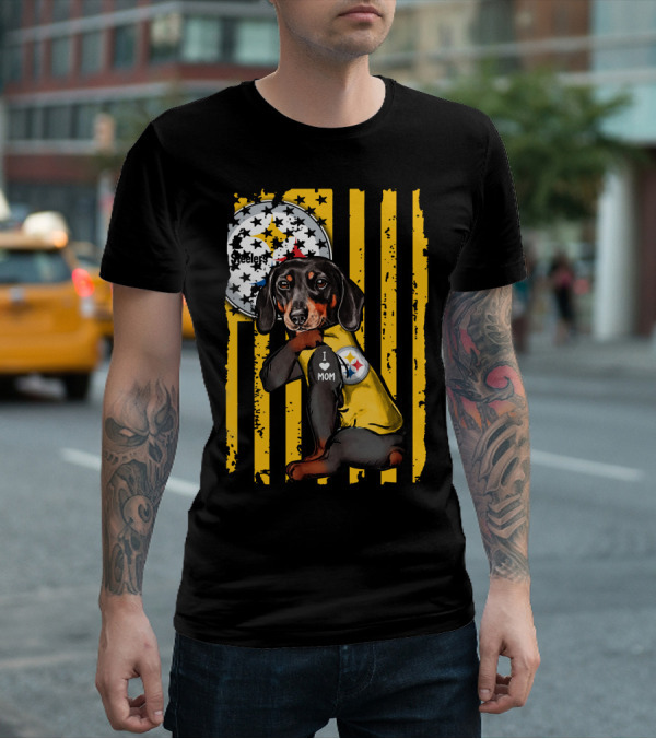 Dachshund Steelers I Love Mom Black And Yellow Football Fan T-Shirt