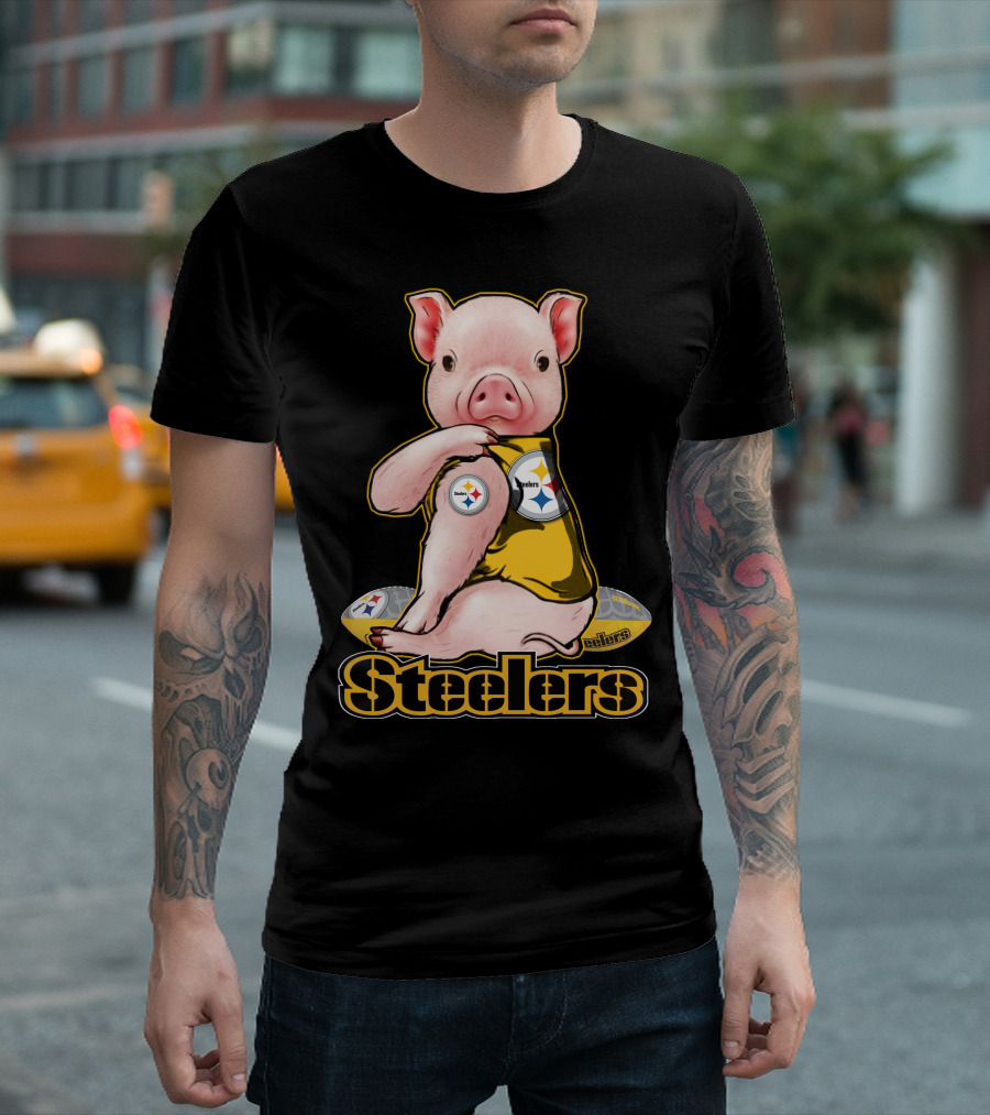 Steelers Pig With Football T-Shirt