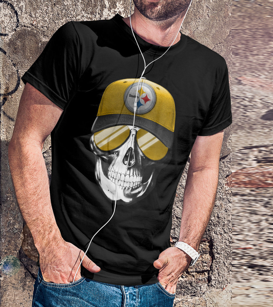 Skull V7 Pittsburgh Steelers Yellow Cap And Sunglasses T-Shirt