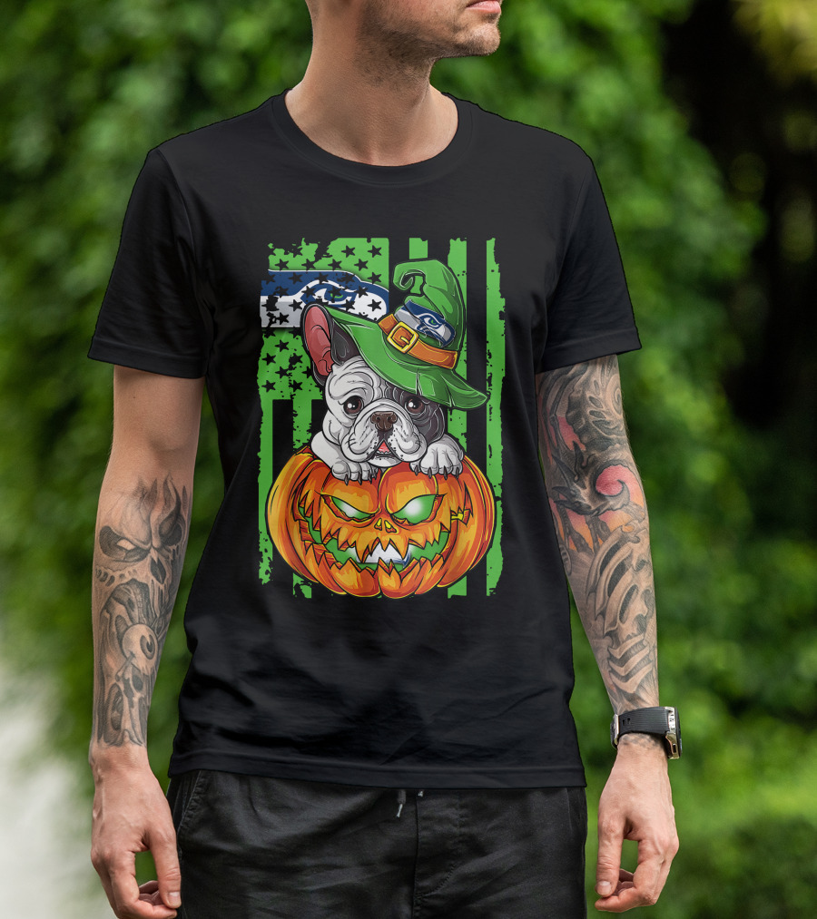 Hlw Bulldog Seattle Seahawks Halloween Pumpkin Wizard Hat T-Shirt