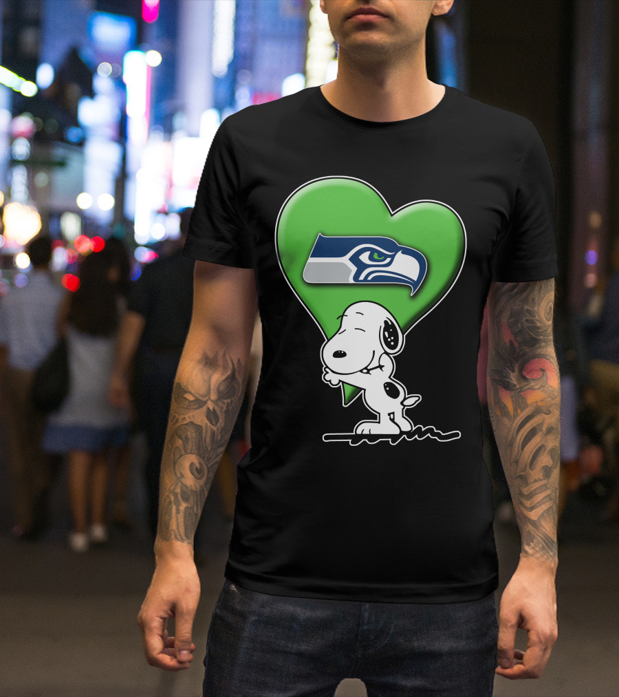 Snoopy Heart Seattle Seahawks Fan T-Shirt