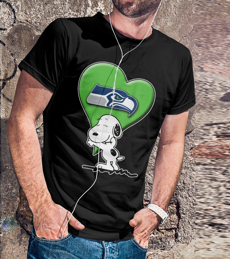 Snoopy Heart Seattle Seahawks Fan T-Shirt