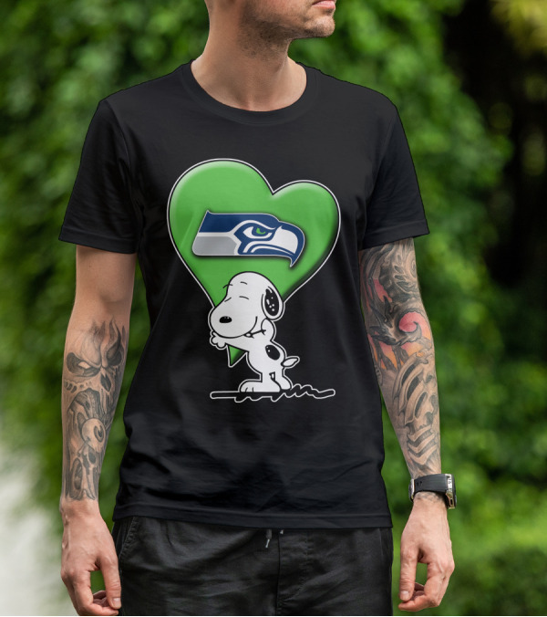 Snoopy Heart Seattle Seahawks Fan T-Shirt