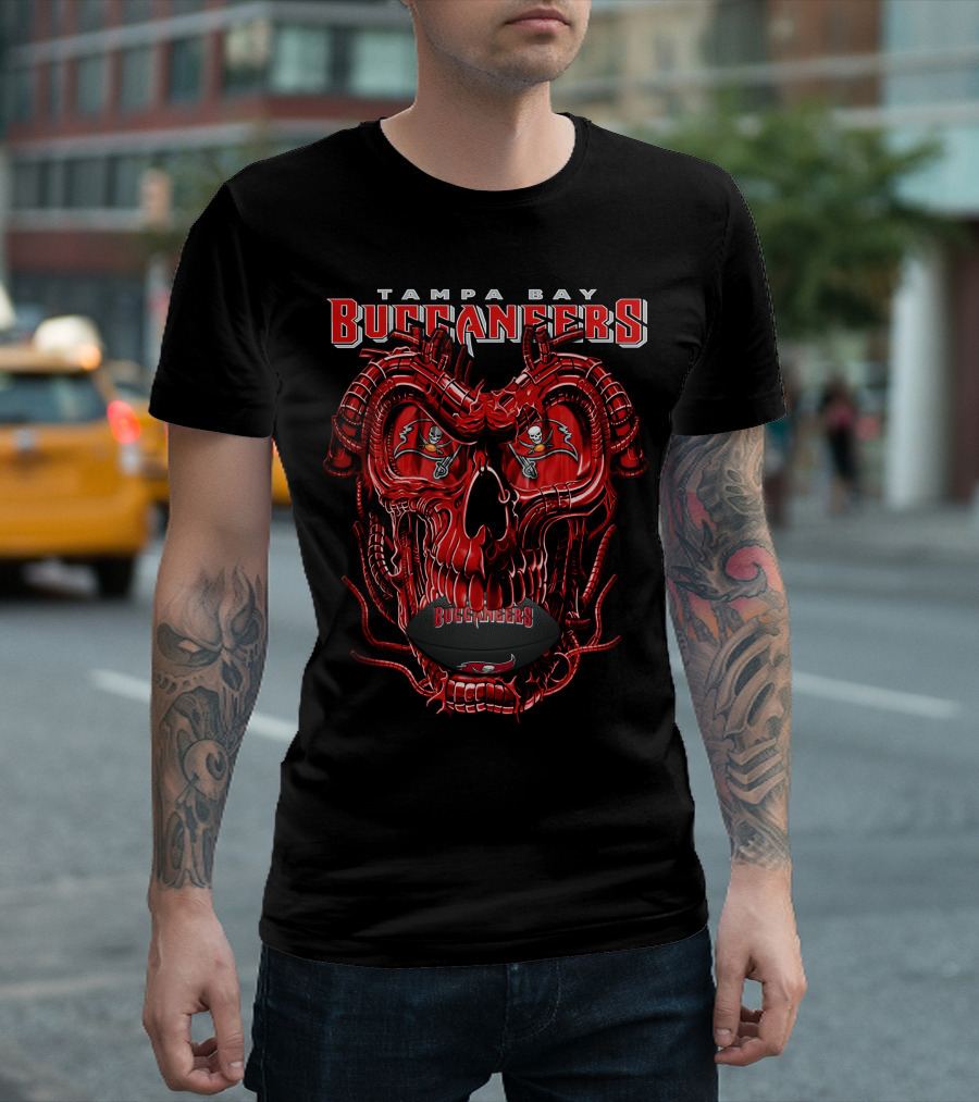 Tampa Bay Buccaneers Dragonskull NFL Football T-Shirt