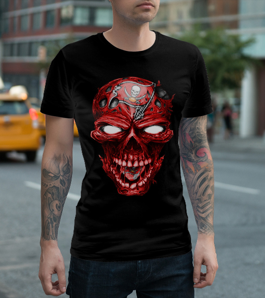 Skull V2 Tampa Bay Buccaneers Logo Red Skull T-Shirt