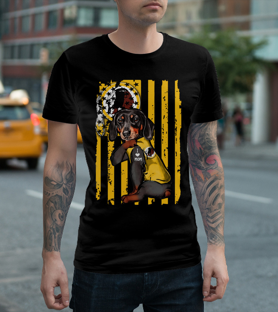 Dachshund I Love Mom Washington Redskins T-Shirt