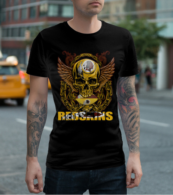 Redskins Skullfb Winged Skull Chains Feathers Football Helmet T-Shirt