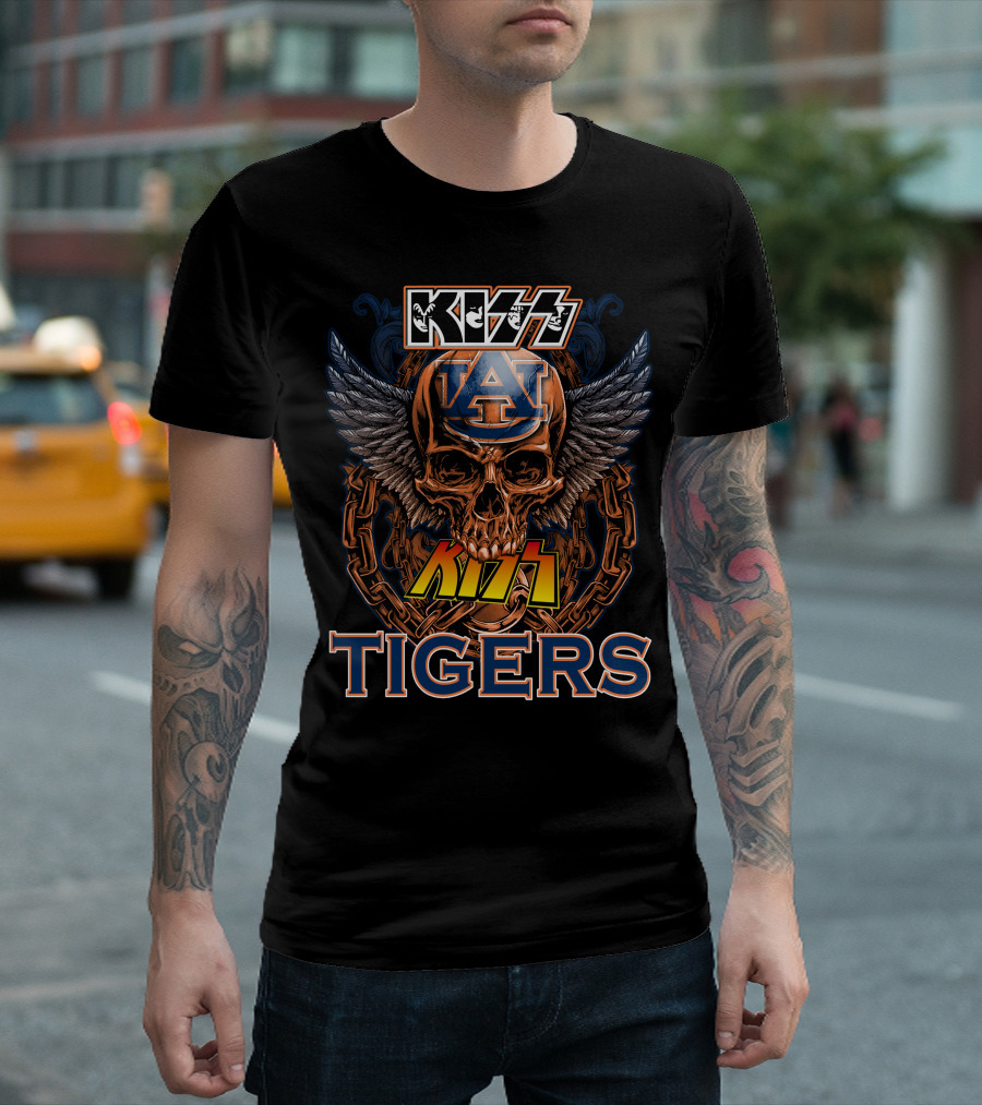 Kiss Auburn Tigers Skull With Chains And Wings T-Shirt
