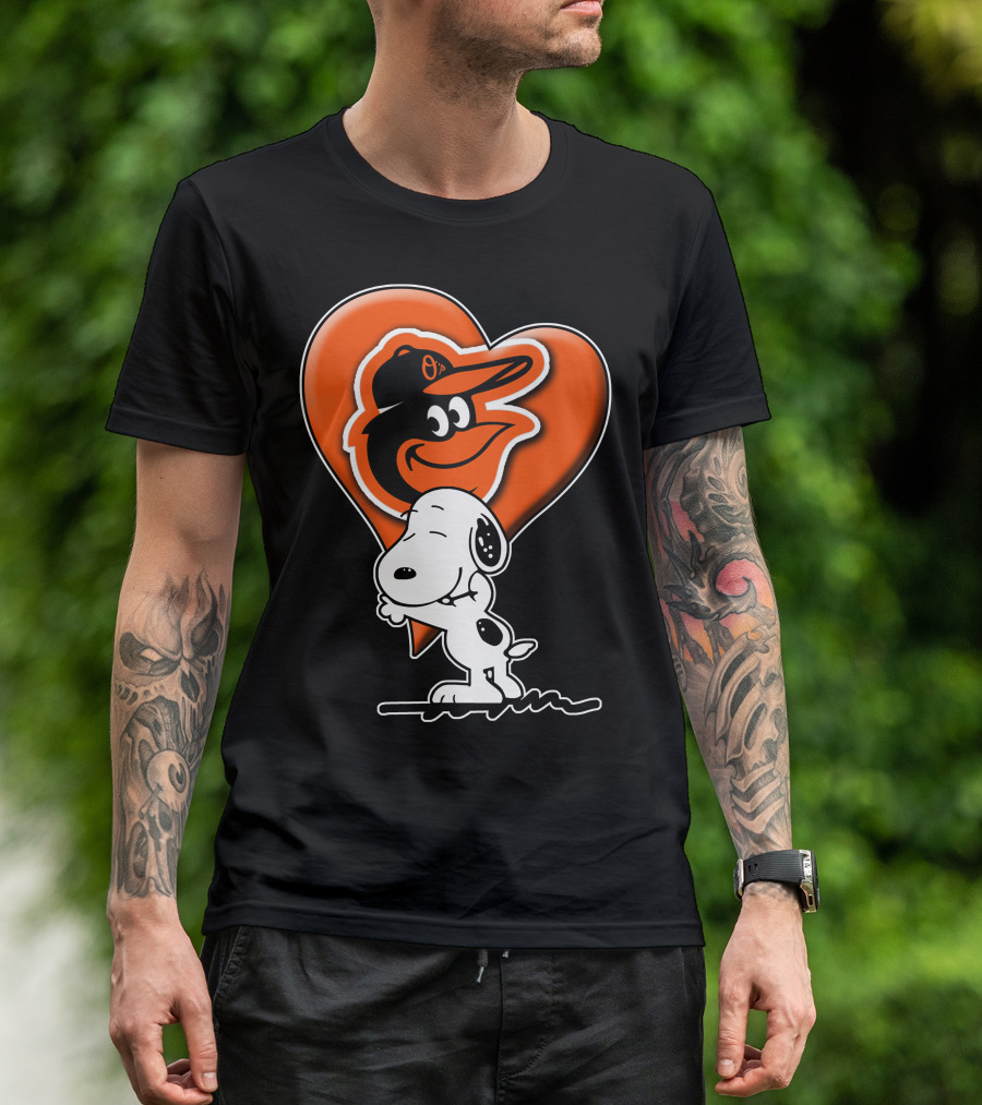 Snoopy Hugging Heart With Baltimore Orioles Bird T-Shirt
