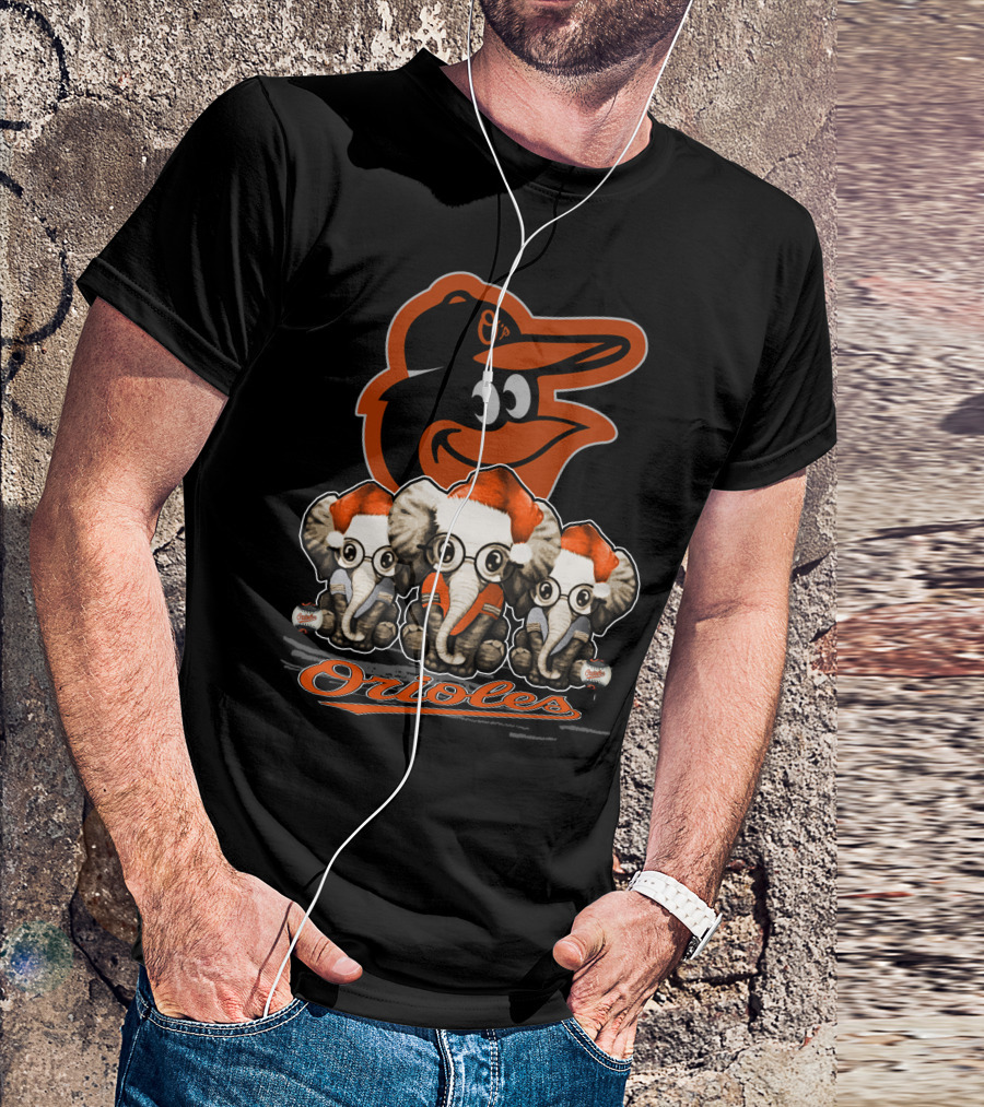 Elephan Xmas Orioles Santa Hat Baltimore Orioles T-Shirt