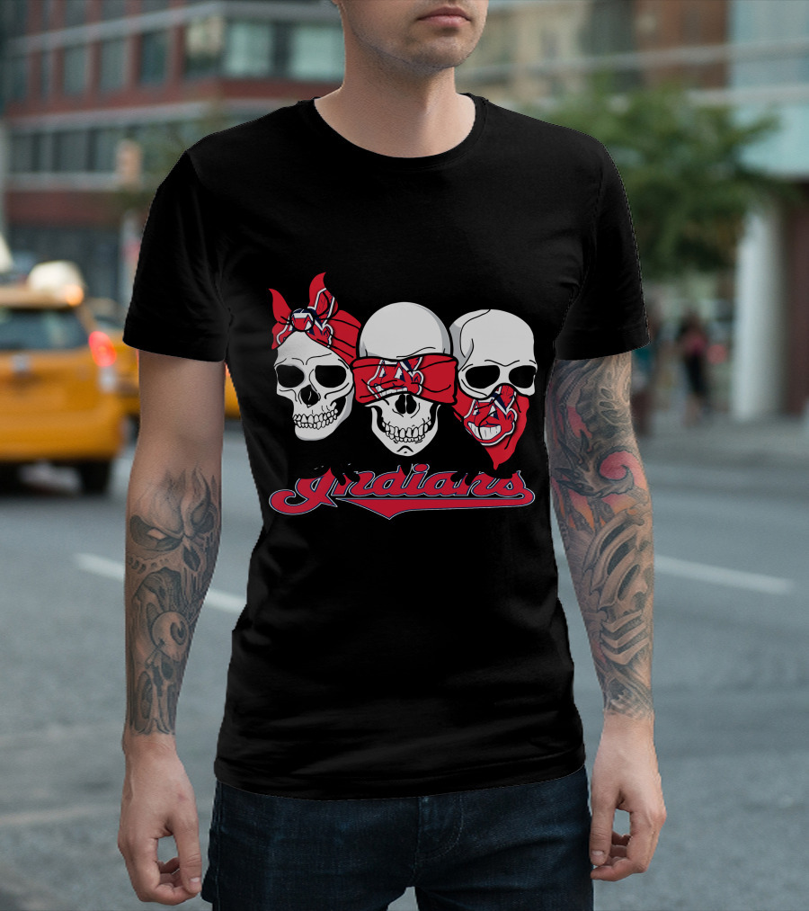 3 Skull Indians Bandana T-Shirt