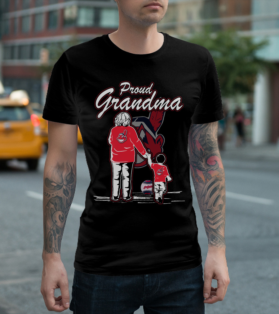 Proud Grandma Cleveland Indians Baseball Family T-Shirt