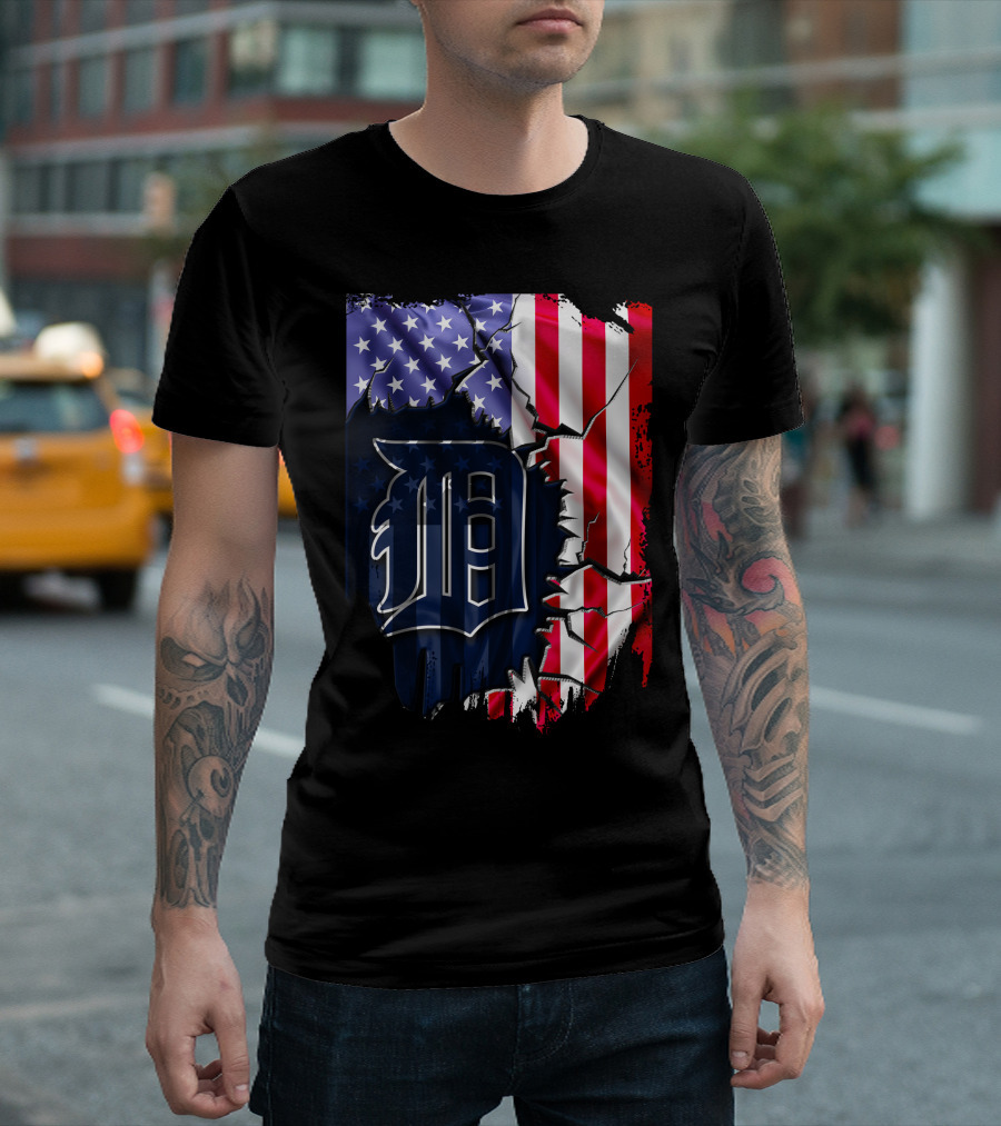 Detroit Tigers American Flag Rip T-Shirt