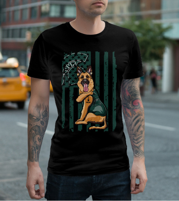 German Shepherd I Love Mom Michigan State Spartans Green And White Stripes T-Shirt