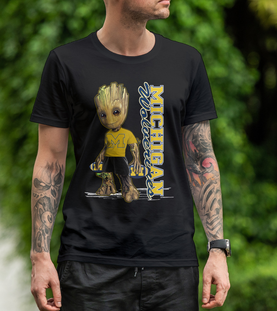 Groot Michigan Wolverines M Logo Skating Fan T-Shirt