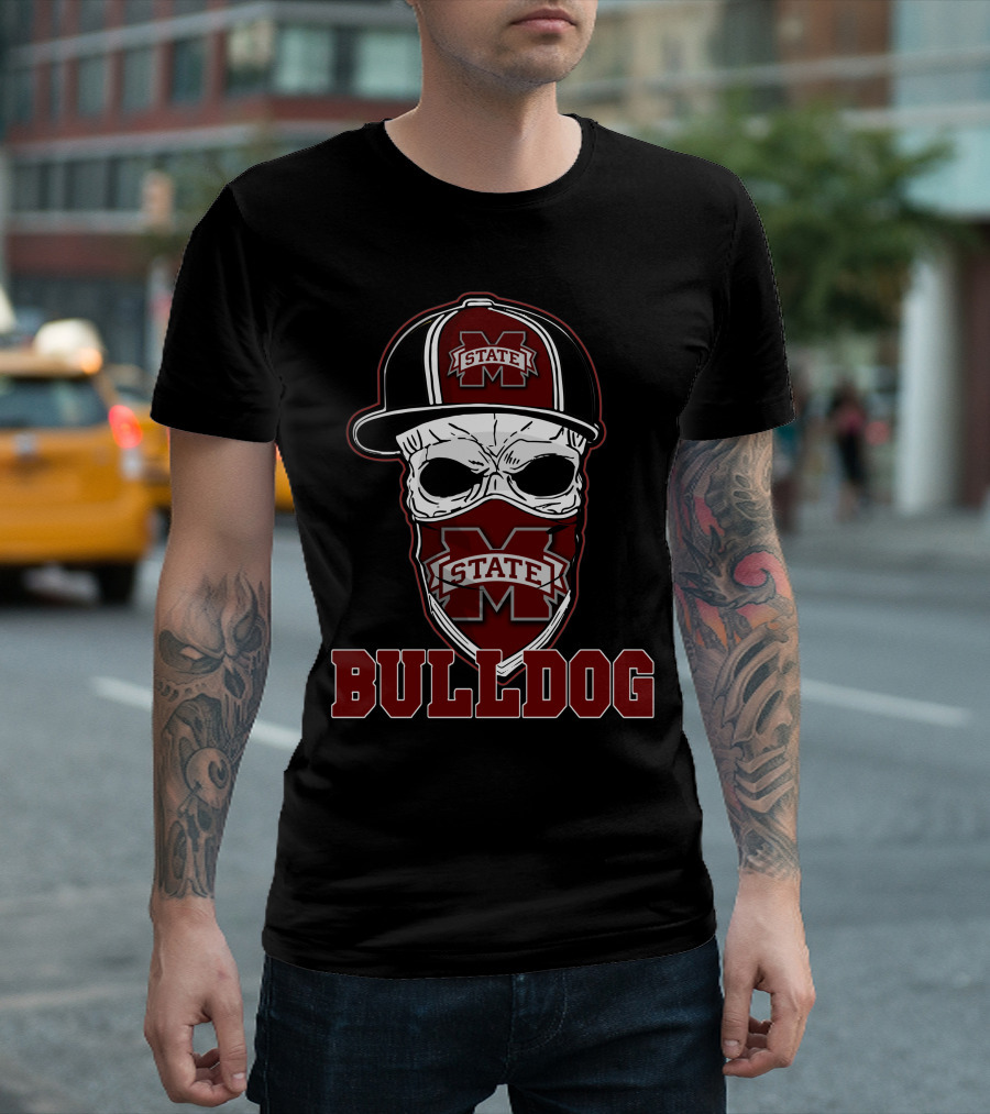 State Bulldogs Skull Hat Bulldog T-Shirt