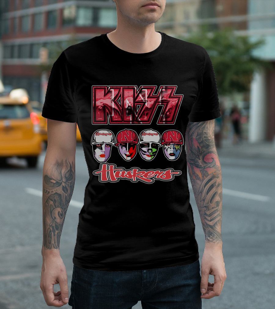 Kiss Nebraska Huskers N Cornhuskers Faces T-Shirt