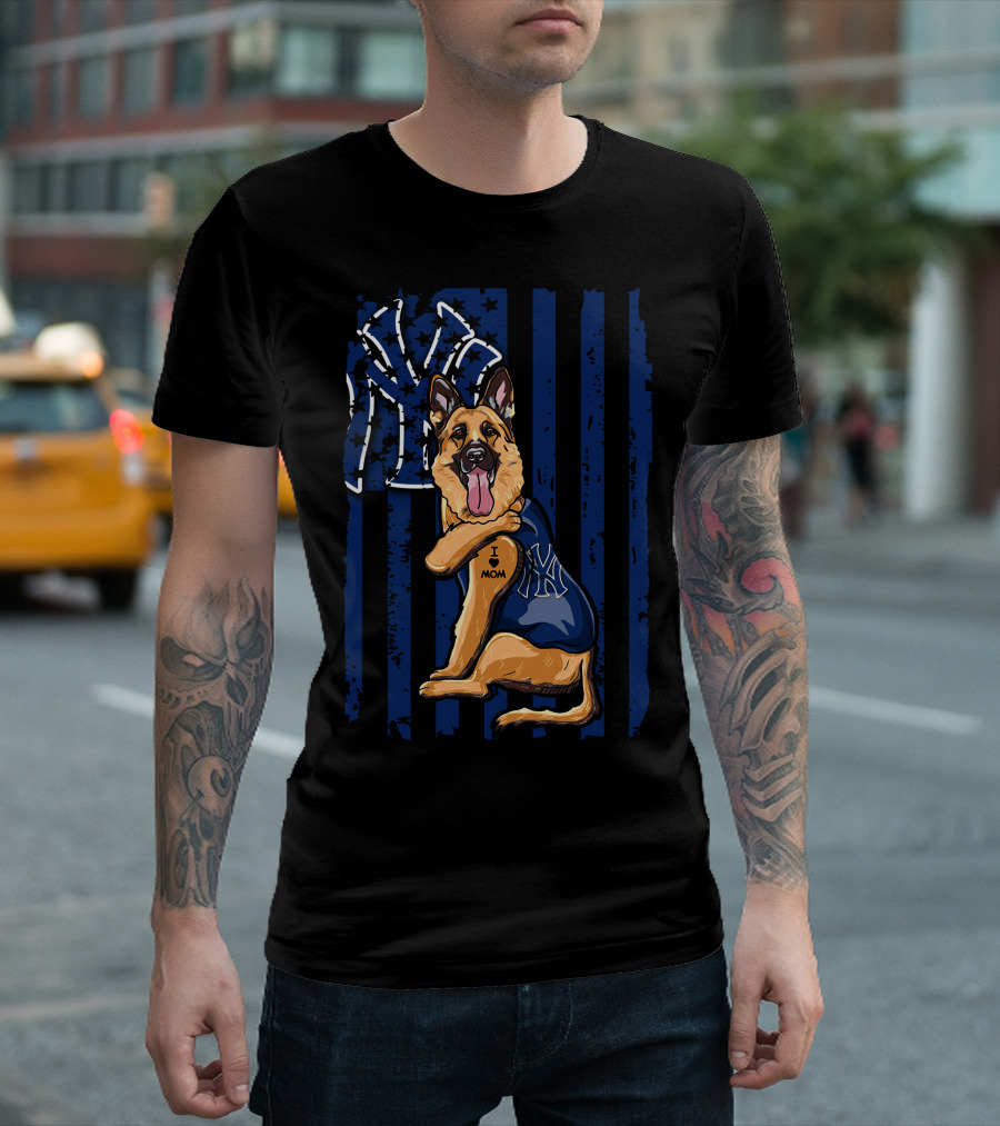 German Shepherd New York Yankees I Love Mom T-Shirt