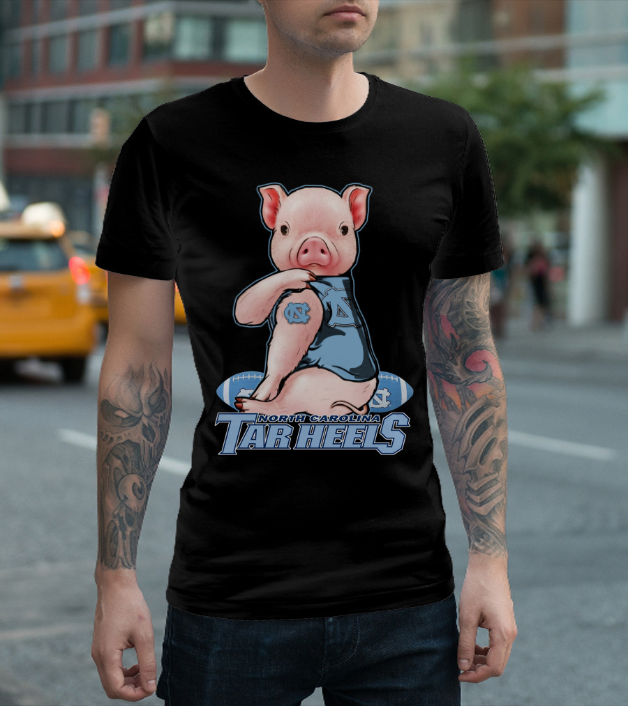 North Carolina Tar Heels Pig with Football and Team T-Shirt