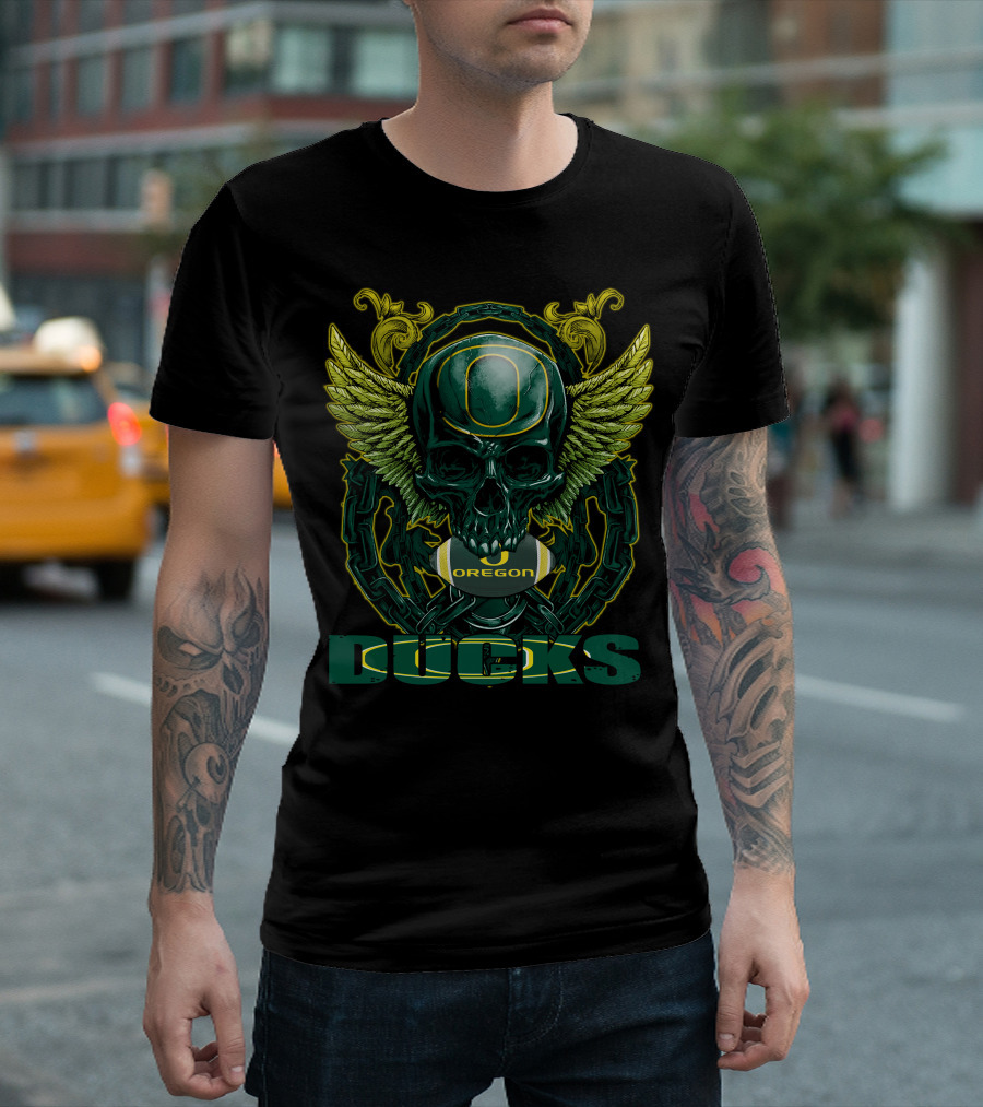 SkullFB Oregon Ducks Football Skull Design with Wings and Chains T-Shirt