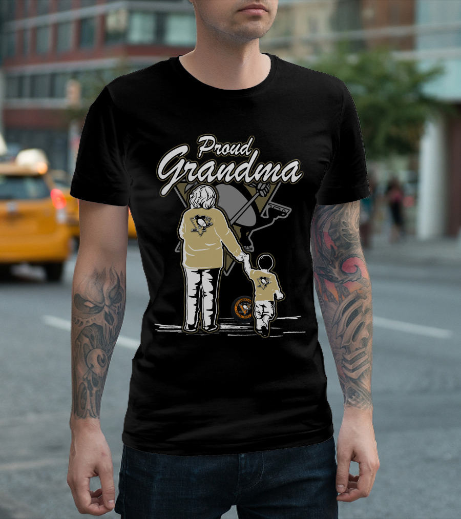 Proud Grandma Pittsburgh Penguins Family T-Shirt